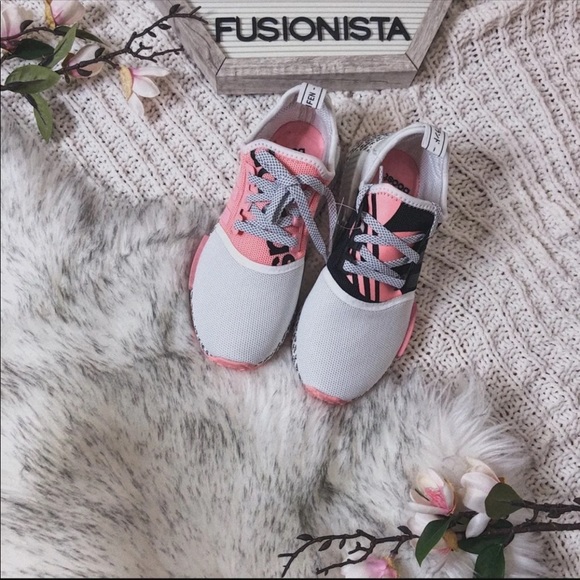 NWT 🍭 Adidas NMD R1 Black Pink Special Edition - Picture 4 of 8